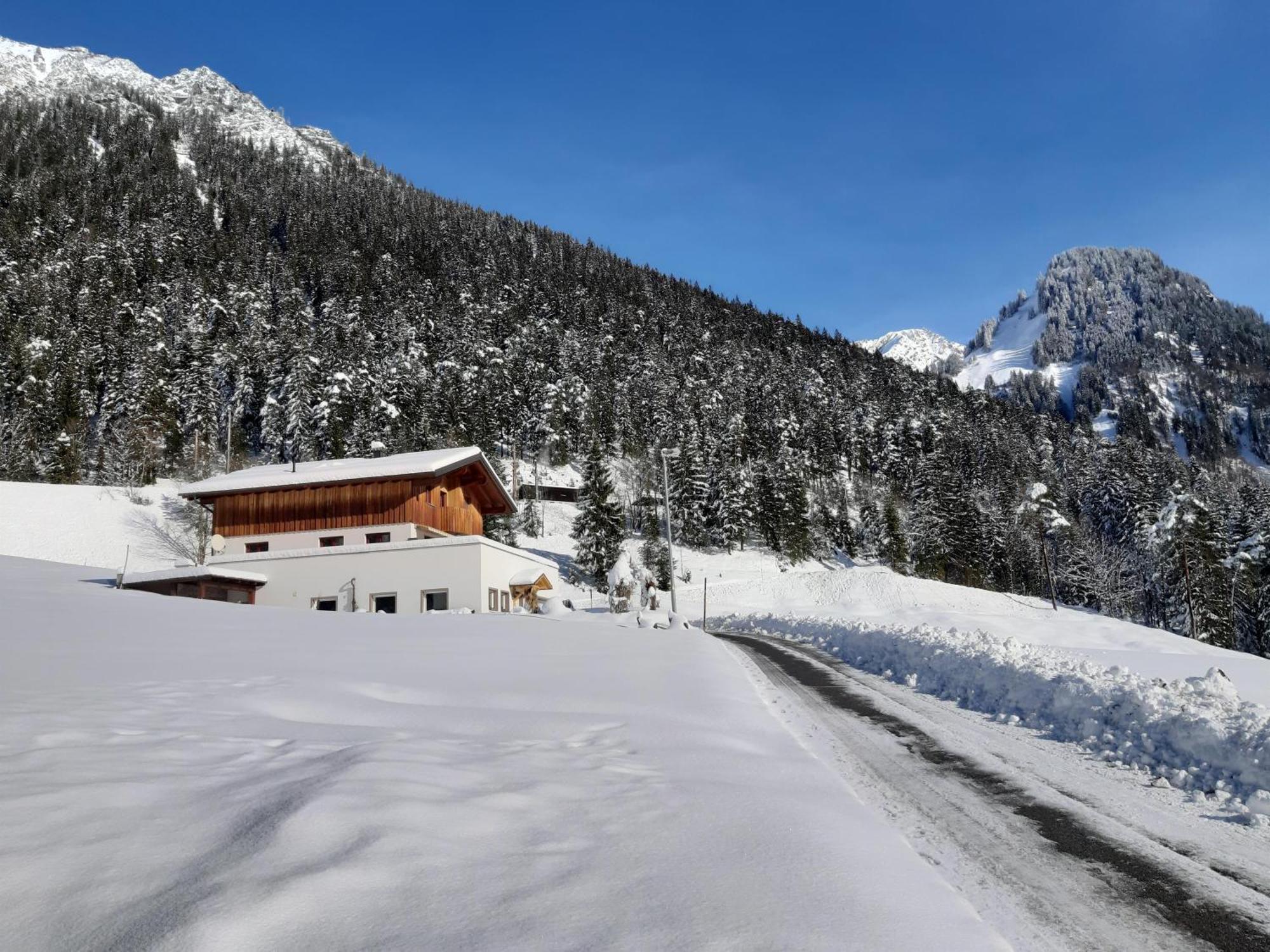 Haus Adrian Διαμέρισμα Wald am Arlberg Εξωτερικό φωτογραφία